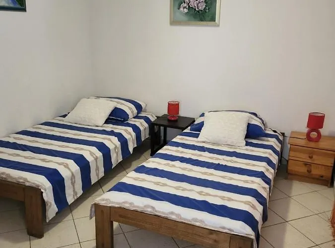 בית הארחה Masic